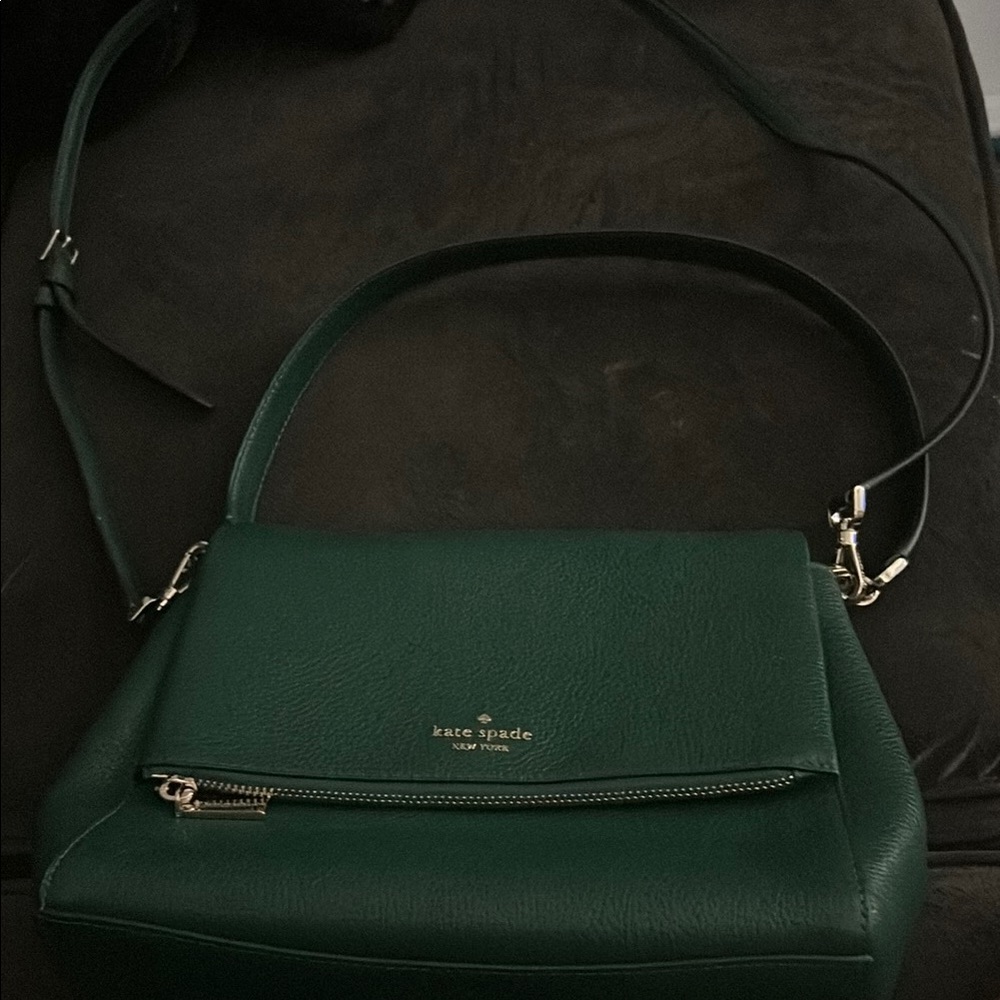 Kate Spade Green Leather Shoulder Bag with Flap Closure